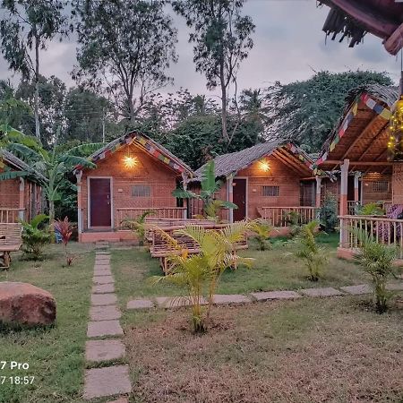 Hotel Island Vibes Hampi Exteriér fotografie