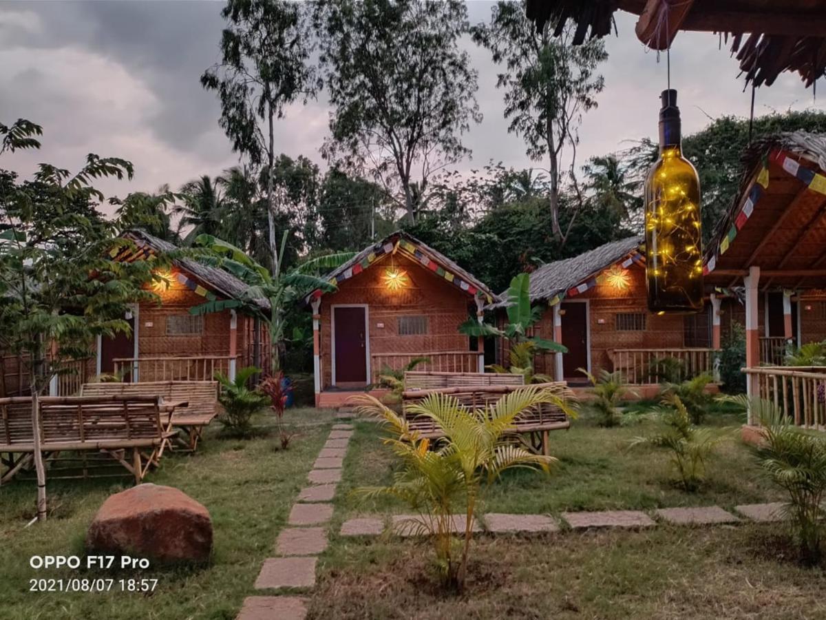 Hotel Island Vibes Hampi Exteriér fotografie